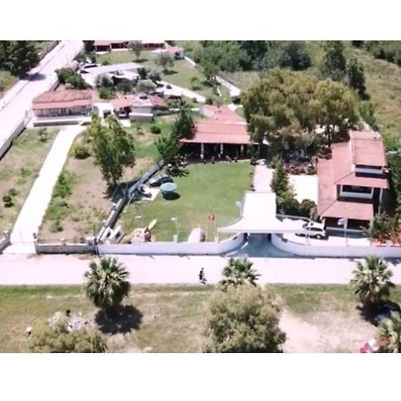 Village Dimopoulos Rodhodhafni Bagian luar foto