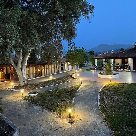 Village Dimopoulos Rodhodhafni Bagian luar foto