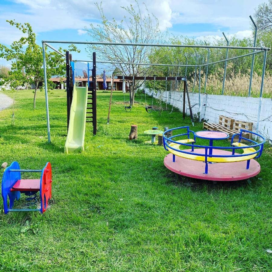 Village Dimopoulos Rodhodhafni Bagian luar foto