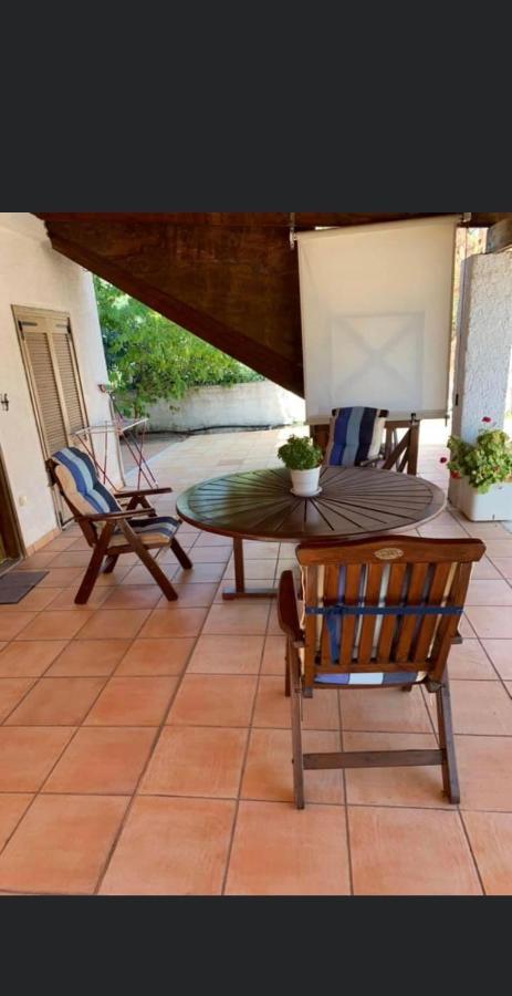 Village Dimopoulos Rodhodhafni Bagian luar foto
