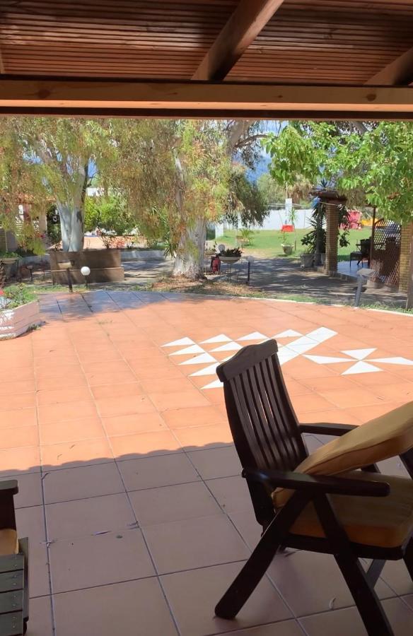 Village Dimopoulos Rodhodhafni Bagian luar foto