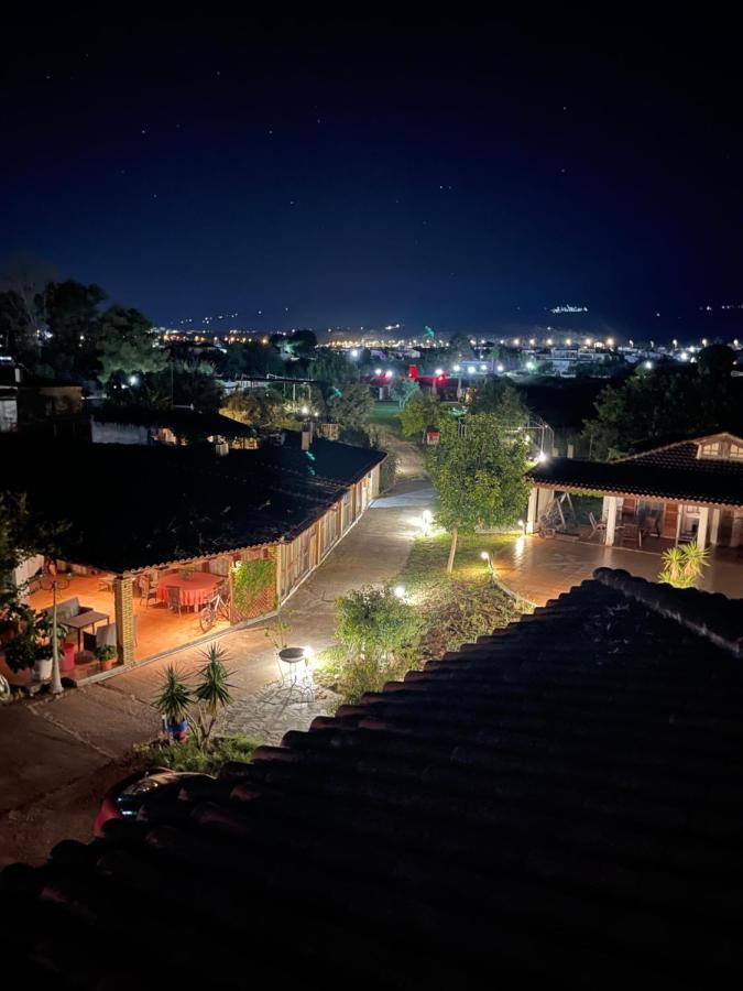 Village Dimopoulos Rodhodhafni Bagian luar foto